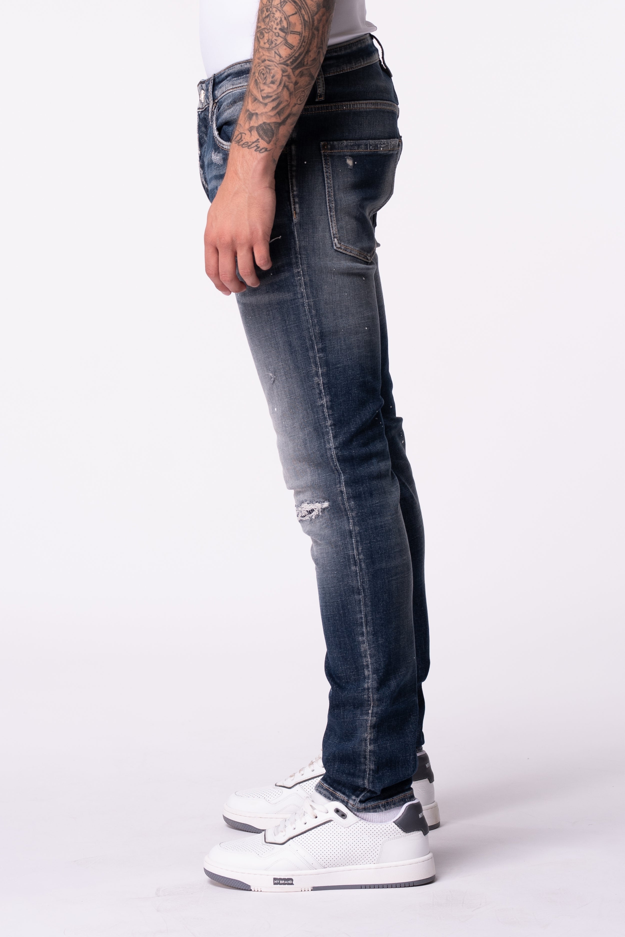 FEARLESS IN STYLE JEANS | DENIM