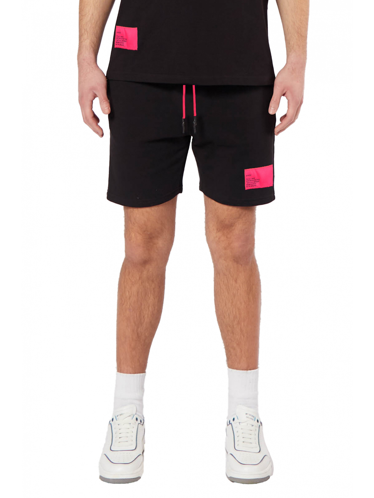 MYBRAND LABEL SHORT | BLACK