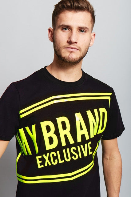 SKEW LOGO T-SHIRT | BLACK - NEONYELLOW